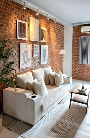 Low-rise 4thfl 1Bed+ 2bunk1Sofa 55sqm wifi parking Vacation rental in Bangkok