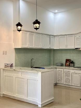 *Villa 7 BR * POOL* Big group* Near Han bridge Villa in Da Nang