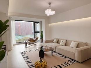 Cozyland- 近外滩 豫园 新天地 南京路 高端民宿 简约奶油风 ·上海高端民宿 Apartment in Shanghai