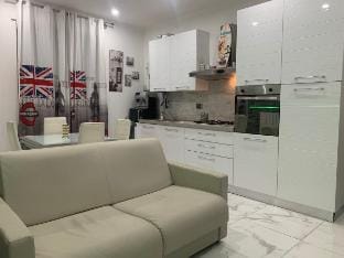 Domus Felix Rome - Suite House Apartment in Rome