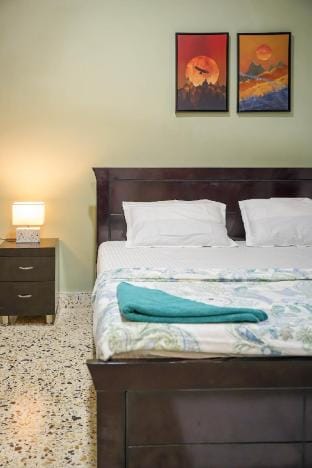 Tourist Friendly Home -3BHK AC @ Birla Mandir Vacation rental in Hyderabad
