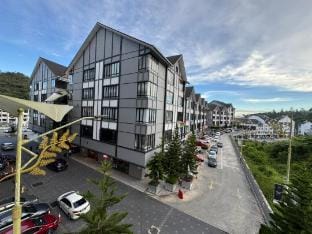 Colonial Studio@Centrum, Brinchang(4BR3Bath)-16pax Vacation rental in Brinchang