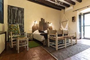 Mas Can Batlle Country House in Garrotxa