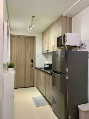 The Suite 21 at Fame Residences (1-Bedroom Unit) Apartment in Mandaluyong
