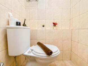 Cozy Studio Margonda Residence 2 Apt By Travelio Apartment in South Jakarta City