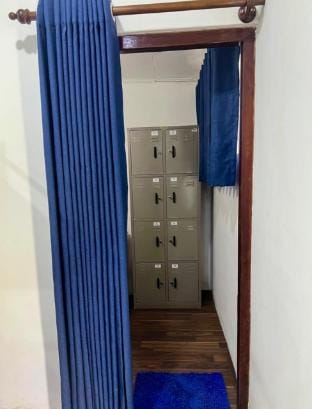 Female Only Dorm 01 @ Colombo 7 Vacation rental in Colombo