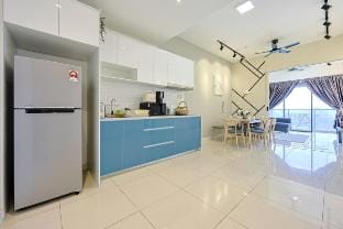 Luxurious TRX Corner Dual Balconies + 2 Bedrooms Vacation rental in Federal Territory of Kuala Lumpur