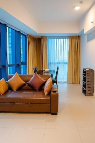 Cozy & Spacious 1BR with Balcony Apartment in Lapu-Lapu City