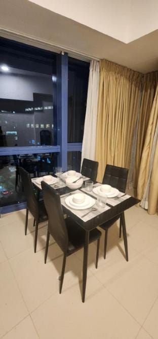 Cozy & Spacious 1BR with Balcony Apartment in Lapu-Lapu City