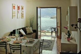 Apartment by Lake Como with Stunning Views Apartment in Lombardy