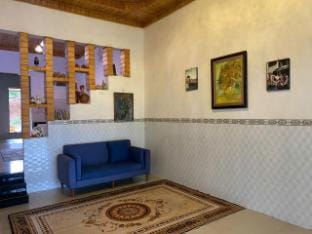 Nhà Nguyên Căn 3 Phòng Ngủ Cội Nguồn House Vacation rental in Vietnam