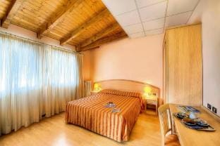 Apartment in Baveno by Lake Maggiore Apartment in Baveno