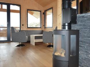 Chalet in Alps near Ski Slopes with Jacuzzi Vacation rental in Carinthia, Austria