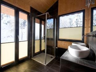 Chalet in Alps near Ski Slopes with Jacuzzi Vacation rental in Carinthia, Austria