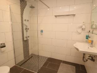 Apartment in Essen with Balcony  Garden Apartment in Essen