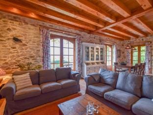 Elegant Villa on Historic Domaine Vacation rental in Nouvelle-Aquitaine