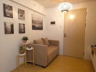 Players’ Nook – Game&Stream | PS4 Disney+ Netflix Vacation rental in Pasig