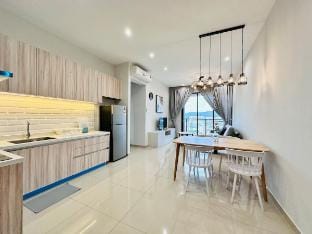 Sky Pool Luxury | Sea View | Near Penang Airport Vacation rental in Bayan Lepas