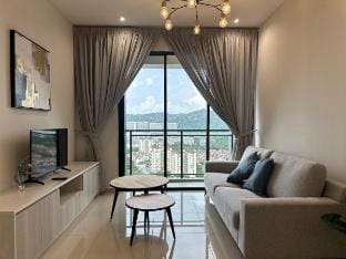 Iconic Regency bayan lepas 42 skypool airport usm Vacation rental in Bayan Lepas