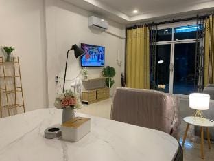 Living 8 at Hat Yai (3 mins to Big C Extra) Vacation rental in Thailand