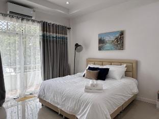 Living 8 at Hat Yai (3 mins to Big C Extra) Vacation rental in Thailand