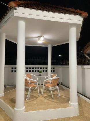 Living 8 at Hat Yai (3 mins to Big C Extra) Vacation rental in Thailand