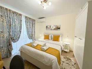 Sunrise Apartments City Center Apartment in Bucharest