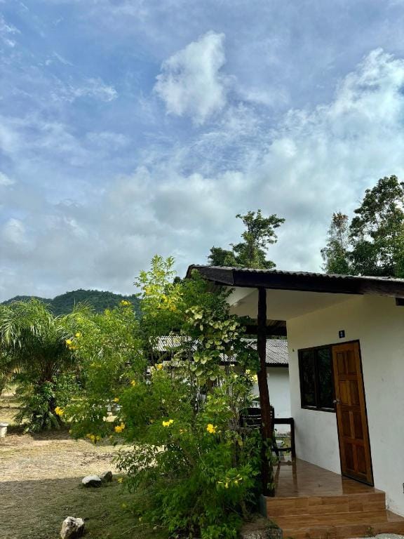 Johmthong Bungalow Hotel in Ko Samui