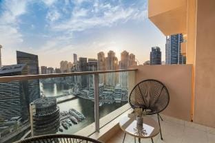 Luxury in Dubai Marina: Dining, Pool Day & Beaches Vacation rental in Dubai