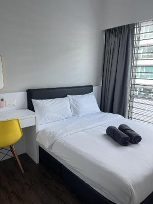 PLUMORA HOME (With swimming pool access) Apartment in Sabah