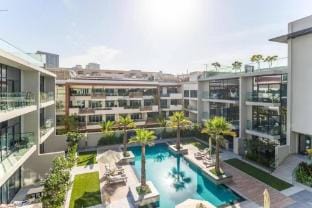 Elite LUX Holiday Homes - Relax & Unwind in Stylish JVC Studio, Dubai Apartment in Dubai