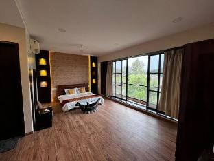 Triveni Stays Theodore 5BHK Villa in Lonavala Vacation rental in Maharashtra