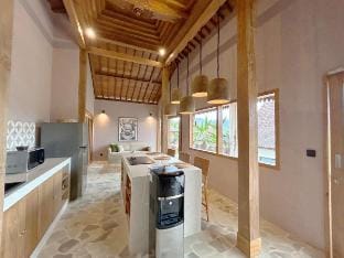 Tebola Village Resort Vacation rental in Sidemen