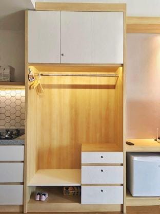 Cozy and Spacious Room, attached to Pakuwon Mall Vacation rental in Surabaya