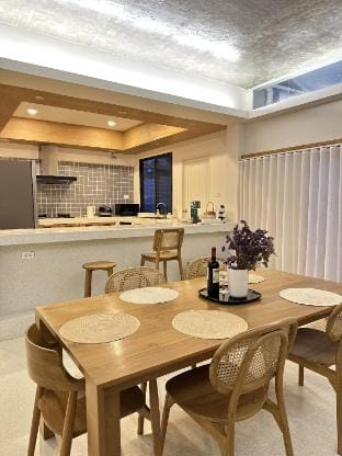 C-house-cnx Villa in Thailand
