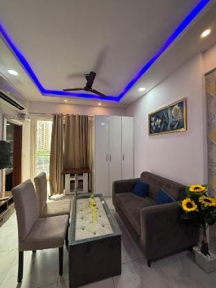 Zoom: The Luxury Studio Vacation rental in Noida