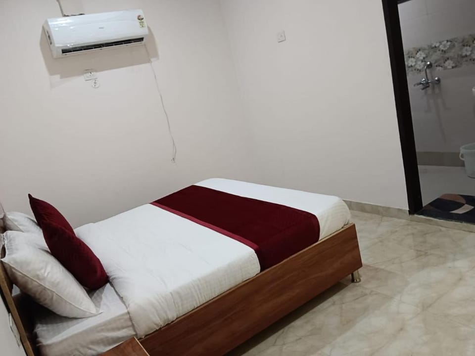 B D Resort  Vacation rental in Agra