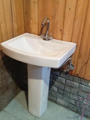 Cedar Oak Cottage | 1 BR | By Homeyhuts Vacation rental in Himachal Pradesh