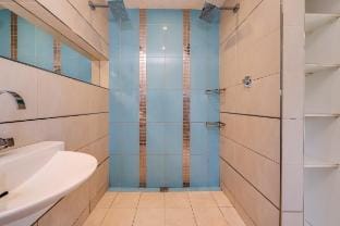 Cozy Cottage Retreat - Fireplace,Pool access,Wi-Fi Vacation rental in Sandton