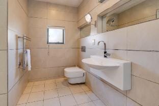 Cozy Cottage Retreat - Fireplace,Pool access,Wi-Fi Vacation rental in Sandton