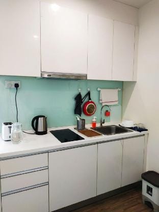 Zetapark Lake View+King bed+Mini Cinema + Netflix Apartment in Federal Territory of Kuala Lumpur