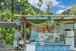 Hill Side B&B Bed and Breakfast in Taiwan, Province of China