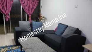 Homestay Mama Ina Sungai Karang Vacation rental in Terengganu, Malaysia