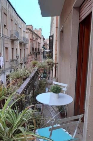 Damiani House  Vacation rental in Marsala