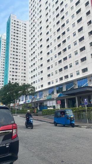DLP Green Pramuka Apartment in Jakarta