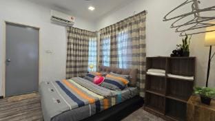 Tuaran Village Houseguest Vacation rental in Sabah
