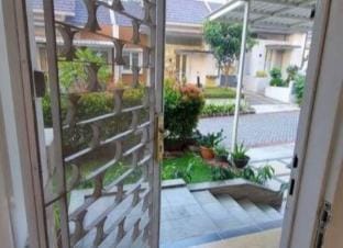 Villa Swandara Rancamaya With Netflix, & Backyard Villa in West Java