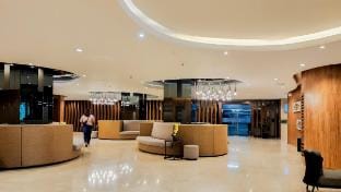 Queen-sized Bed near Airport w/ Netflix+Wifi Vacation rental in Pasay