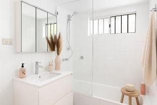 Lux Urban Terra | 3BR Darlinghurst CBD Kings Cross Vacation rental in Sydney