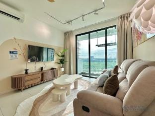 Macrolink Medini•2+1Bedroom/4Pax/Balcony/LakeView Vacation rental in Johor